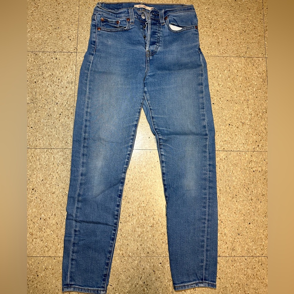 Levis Womens Blue Denim Wedgie Skinny Button Fly Jeans Light Big E Premium Sz 25
